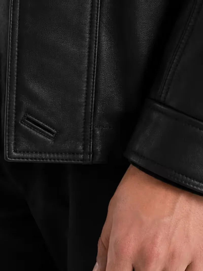 Men's black sheepskin leather jacket, collar detail