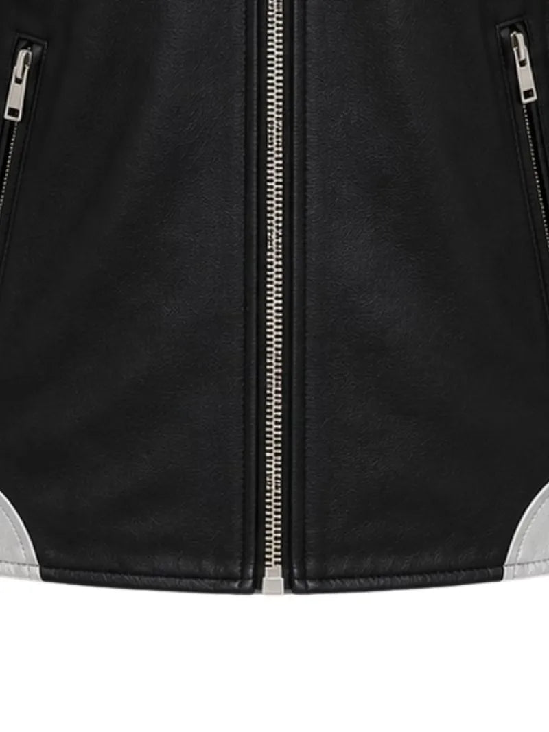 Men's black sheepskin leather jacket, pocket detail