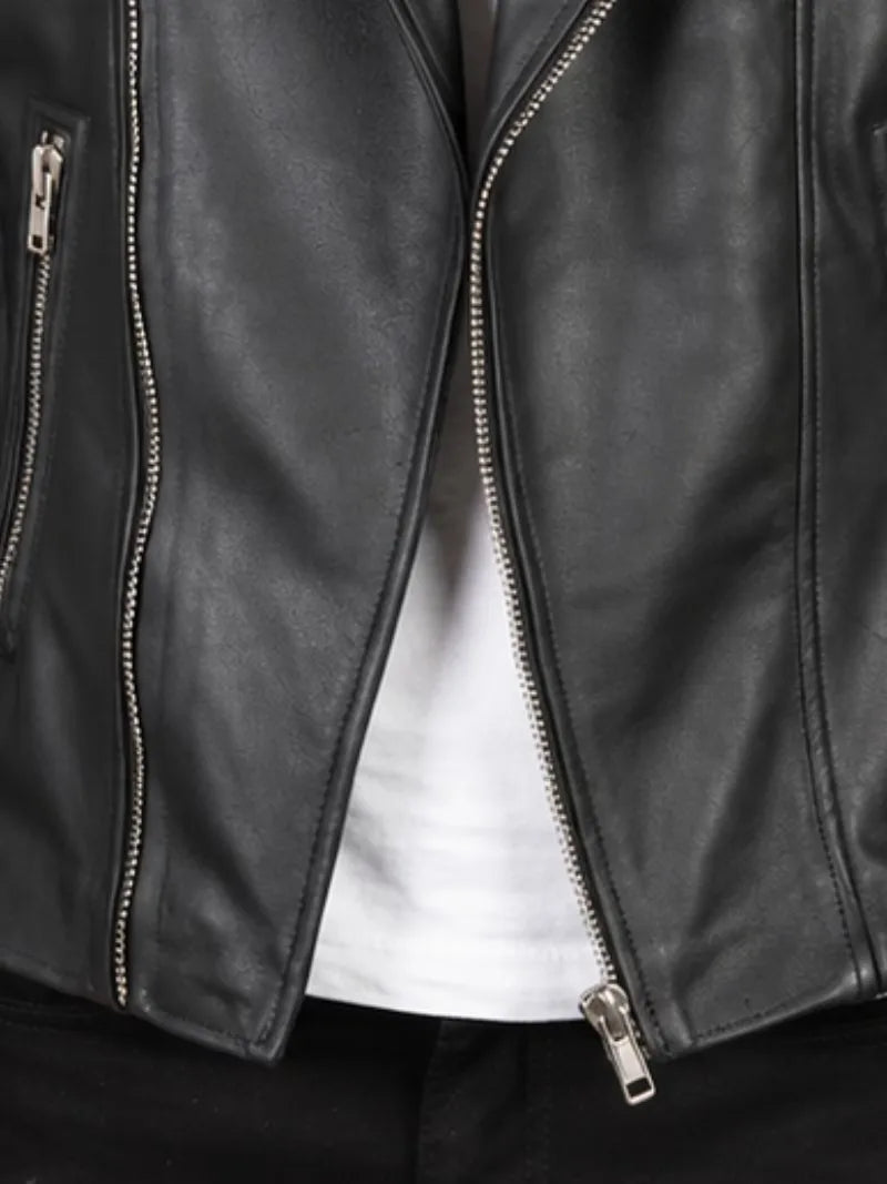 Men's black sheepskin leather jacket, pocket detail