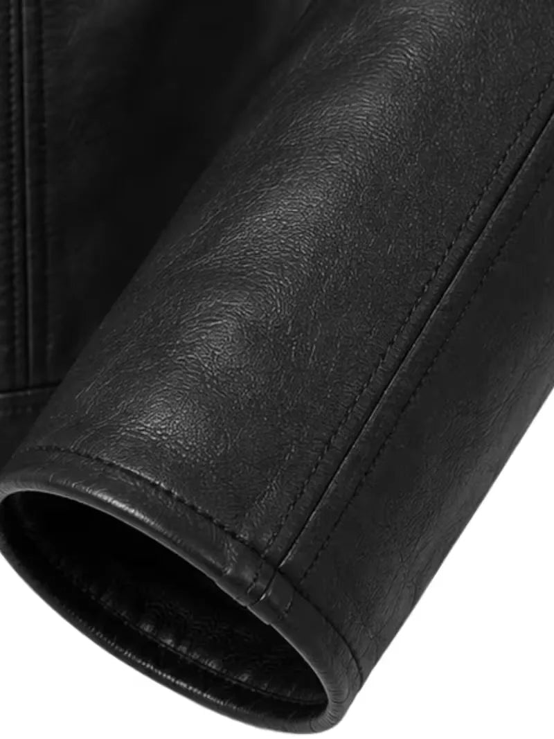 Men's black sheepskin leather jacket, lining detail