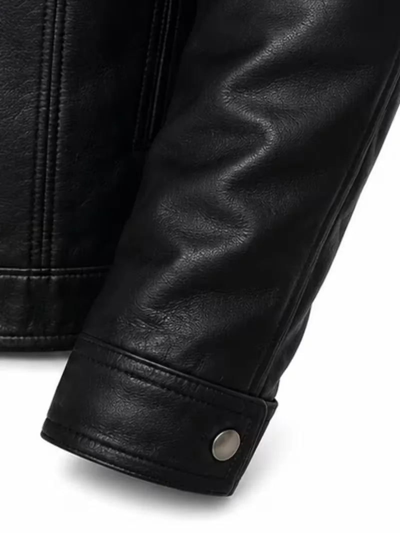 Men's black sheepskin leather jacket, lining detail