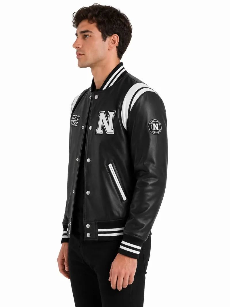 Men's black sheepskin leather jacket, collar detail
