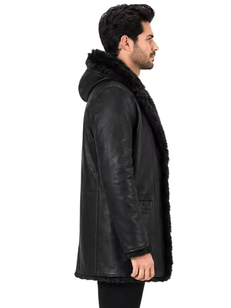Men's black sheepskin sleeves leather coat, collar detail