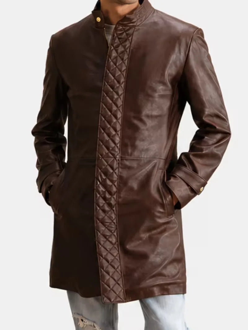 Men's black sheepskin leather coat, collar detail