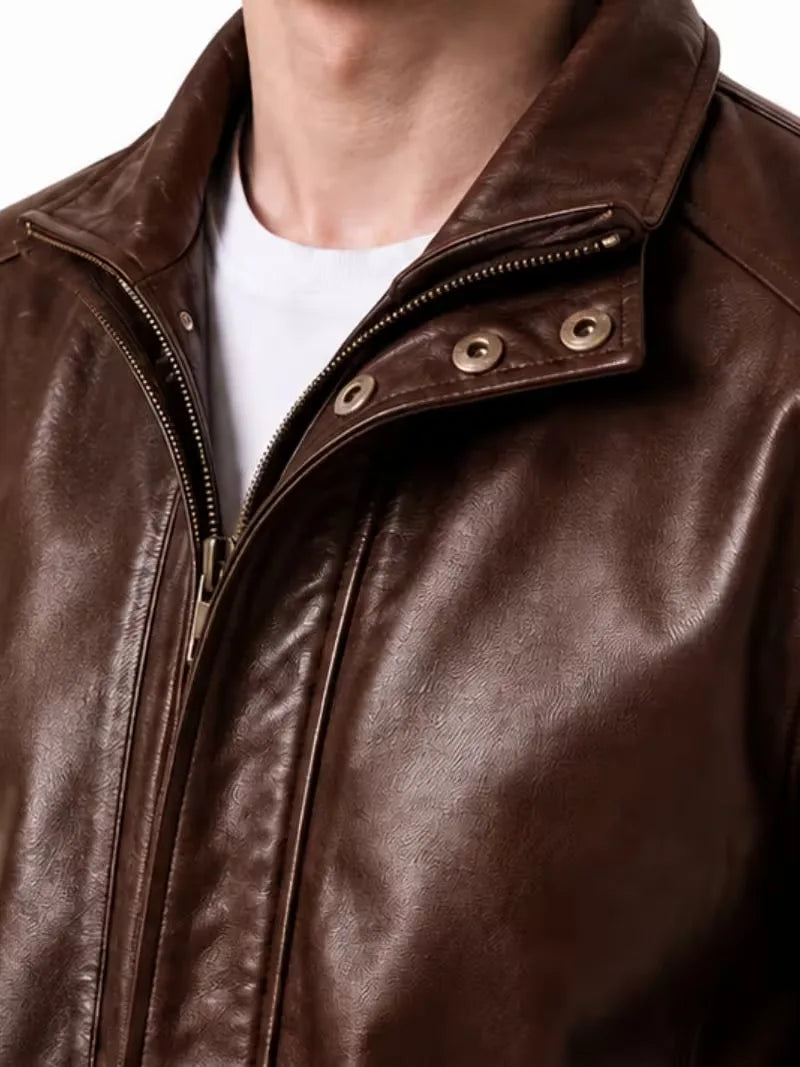 Men's black sheepskin leather jacket, collar detail