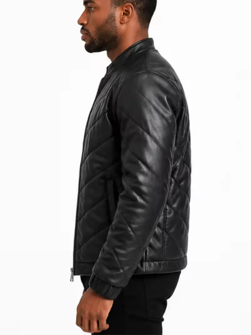 Men's black sheepskin leather jacket, collar detail