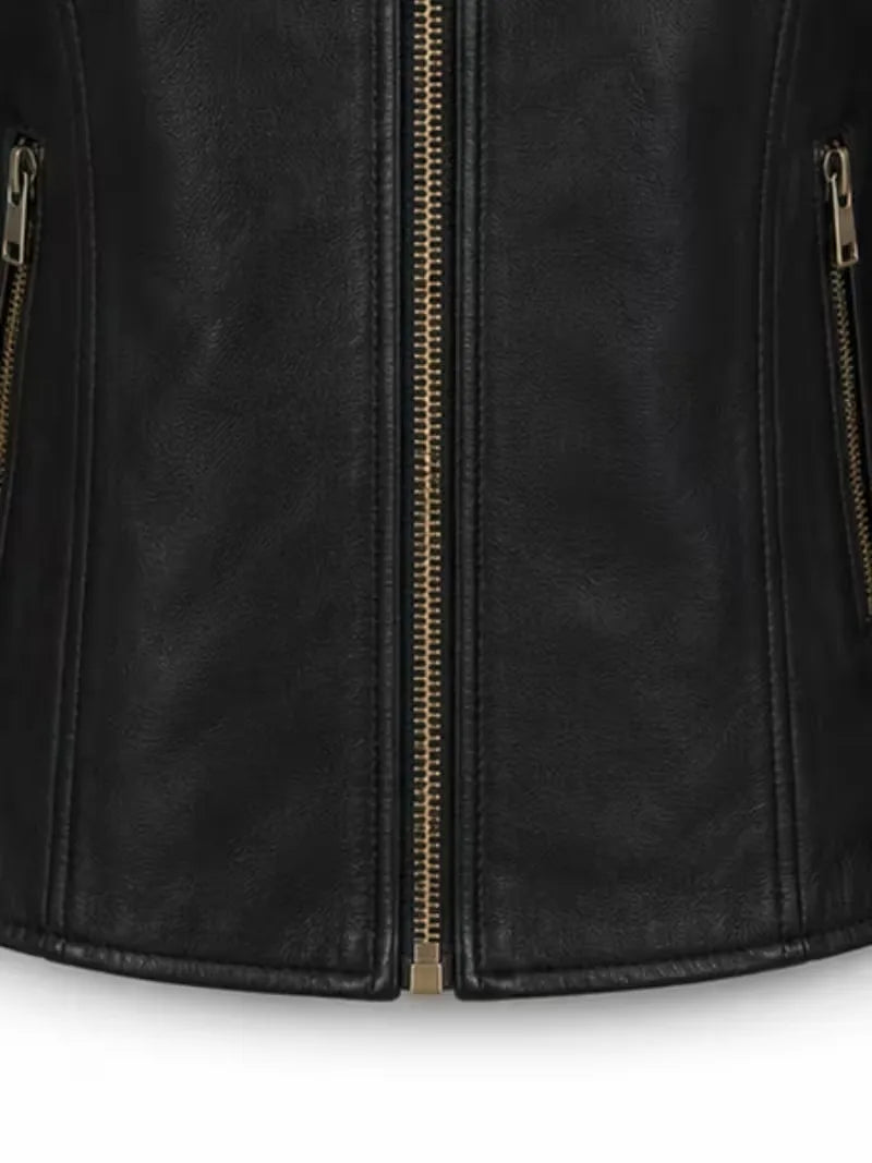 Women's black sheepskin leather jacket, pocket detail