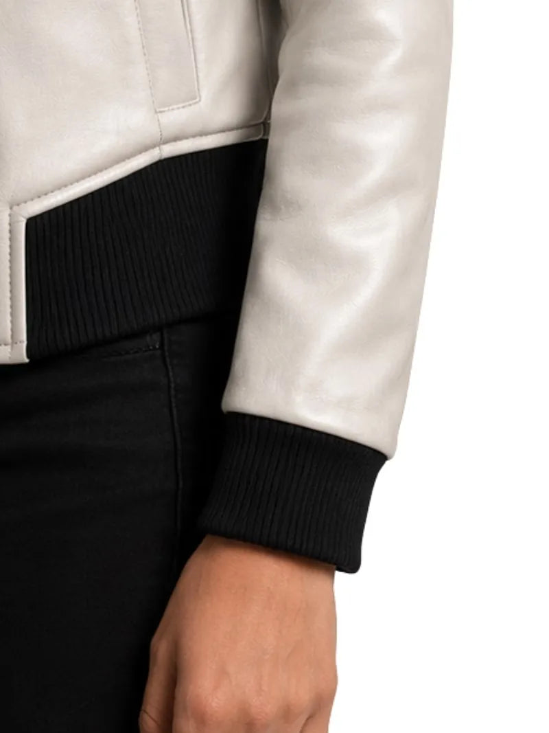 Women's white sheepskin leather jacket, lining detail