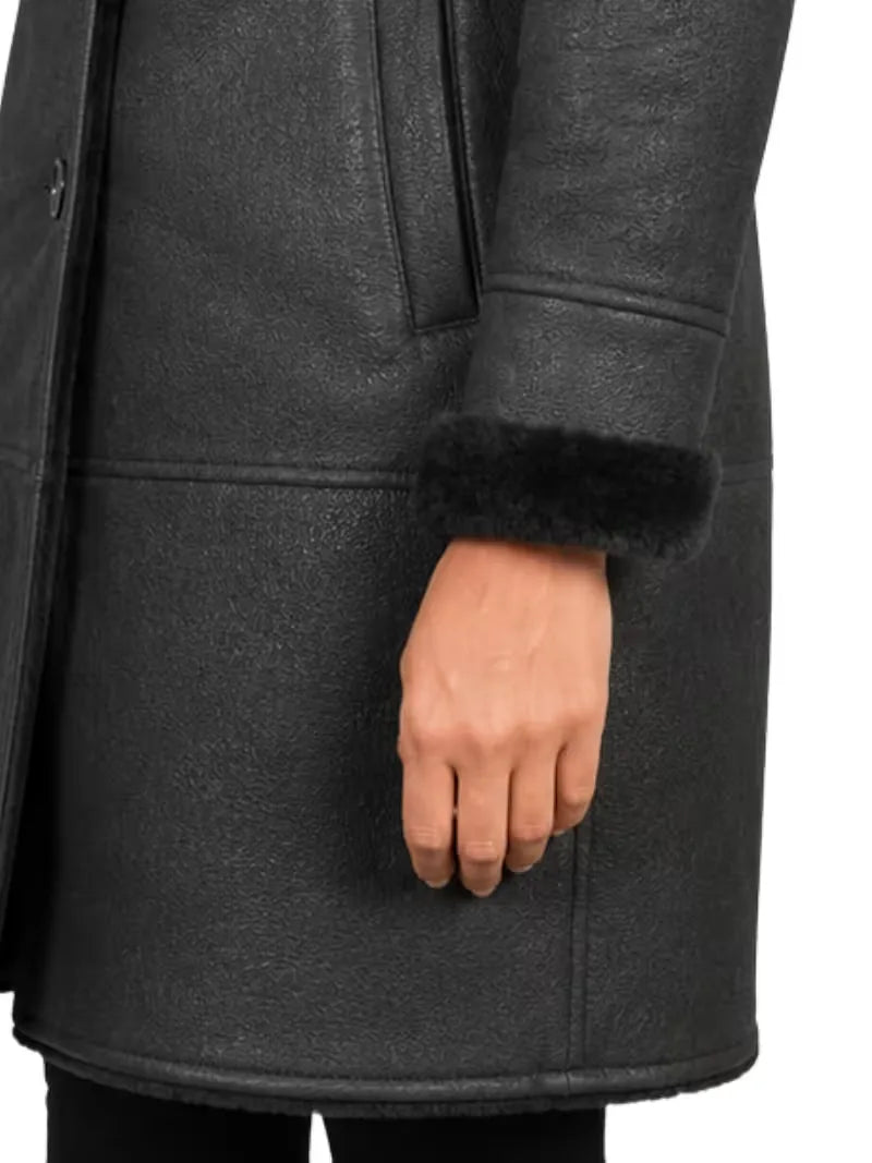 Women's black leather shearling leather jacket, lining detail