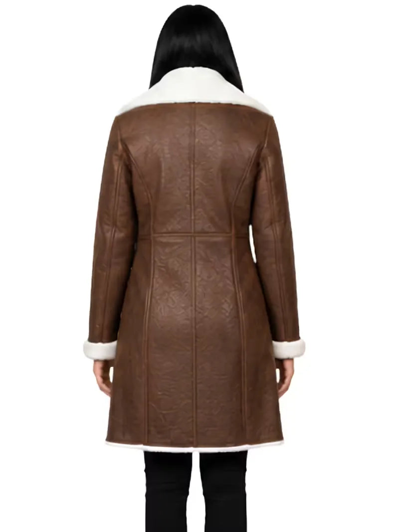 Women's black leather shearling leather jacket, collar detail