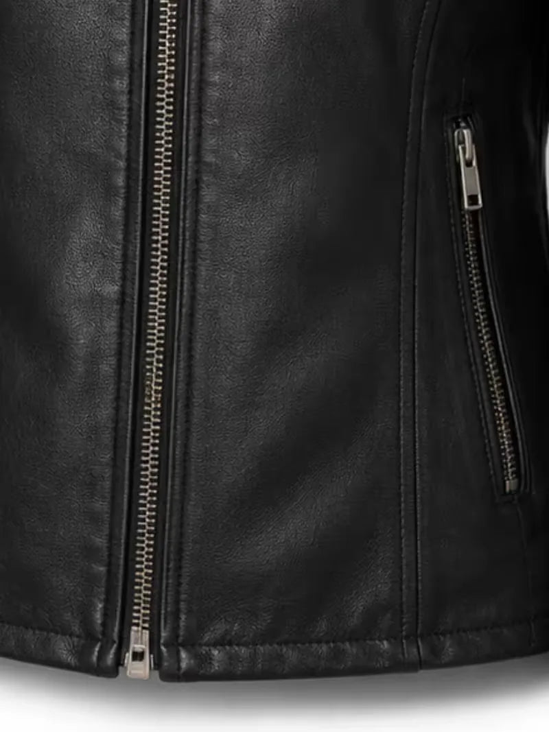 Women's black sheepskin leather jacket, pocket detail